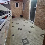 Ricky House Big Waves Apartment