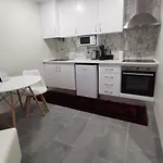 Ricky House Big Waves Apartment *