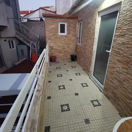 Ricky House Big Waves Апартаменты *