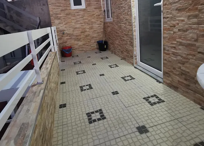 Ricky House Big Waves * Nazaré